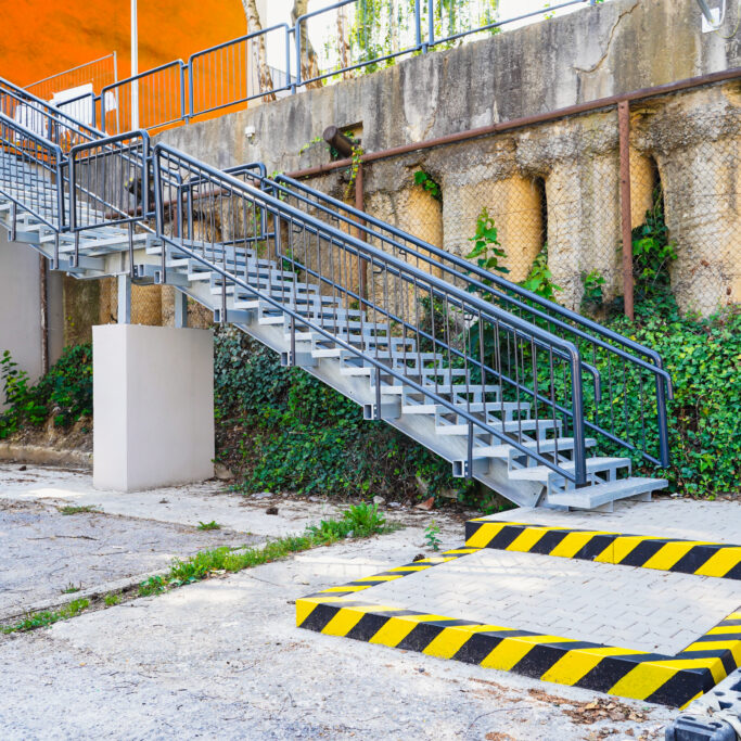 Rekonštrukcia schodiska na Jedlíkovej ulici