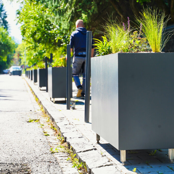 Pokojnejšia doprava na Jarnej ulici prinesie viac bezpečia stovkám deťom na ceste do školy